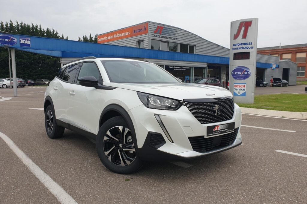 PEUGEOT 2008 1.2i PureTech 12V S&S - 130 - BV EAT8  Allure Pack dans le Haut-Rhin